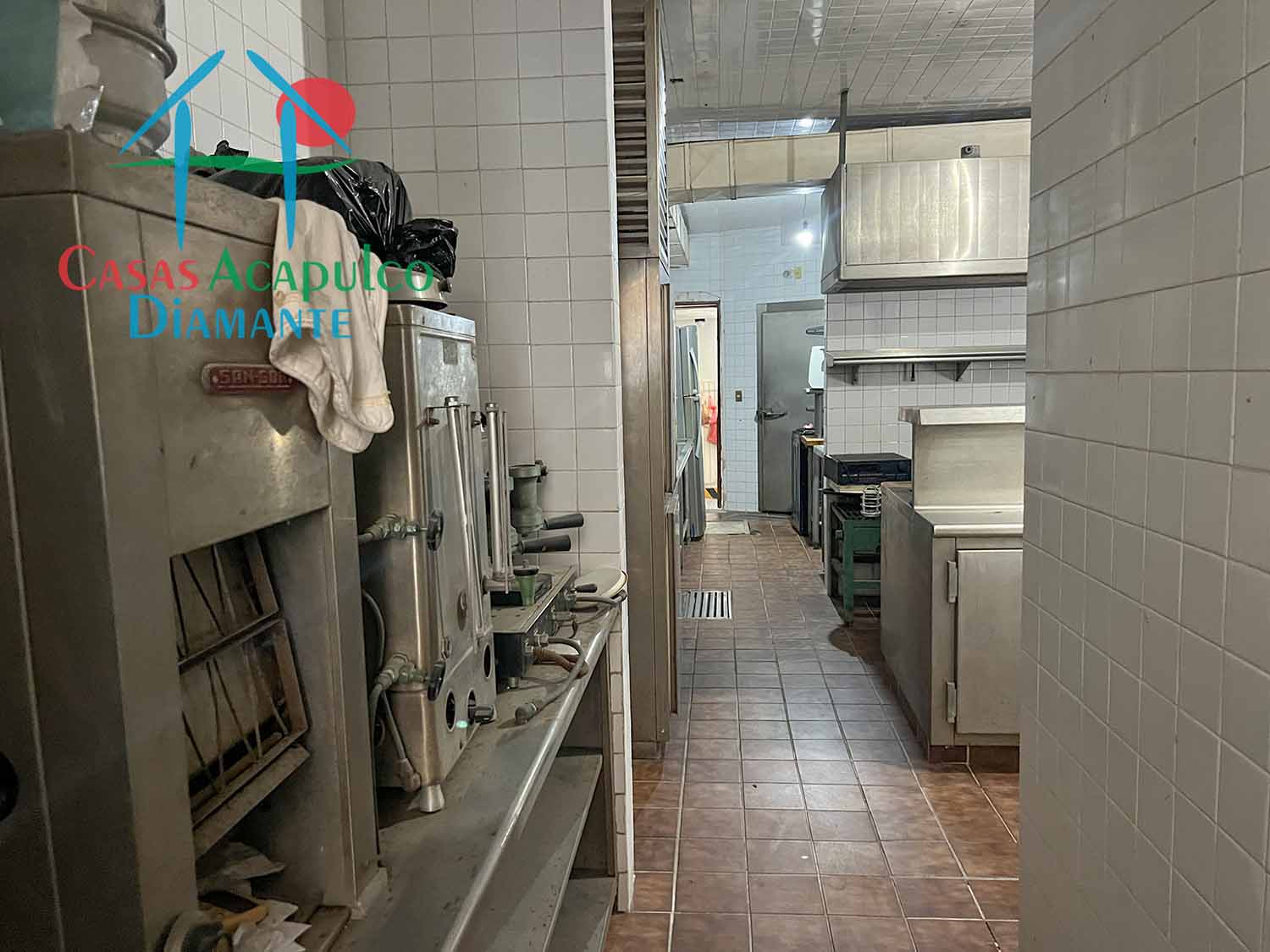 Casa Pieros - Cocina industrial 1